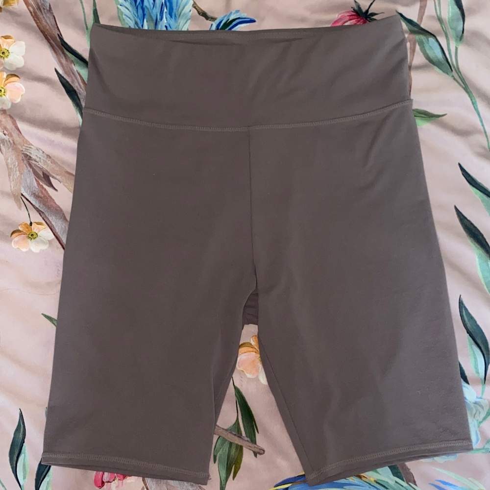 Threads 4 Thought Women's Taupe Bike Shorts